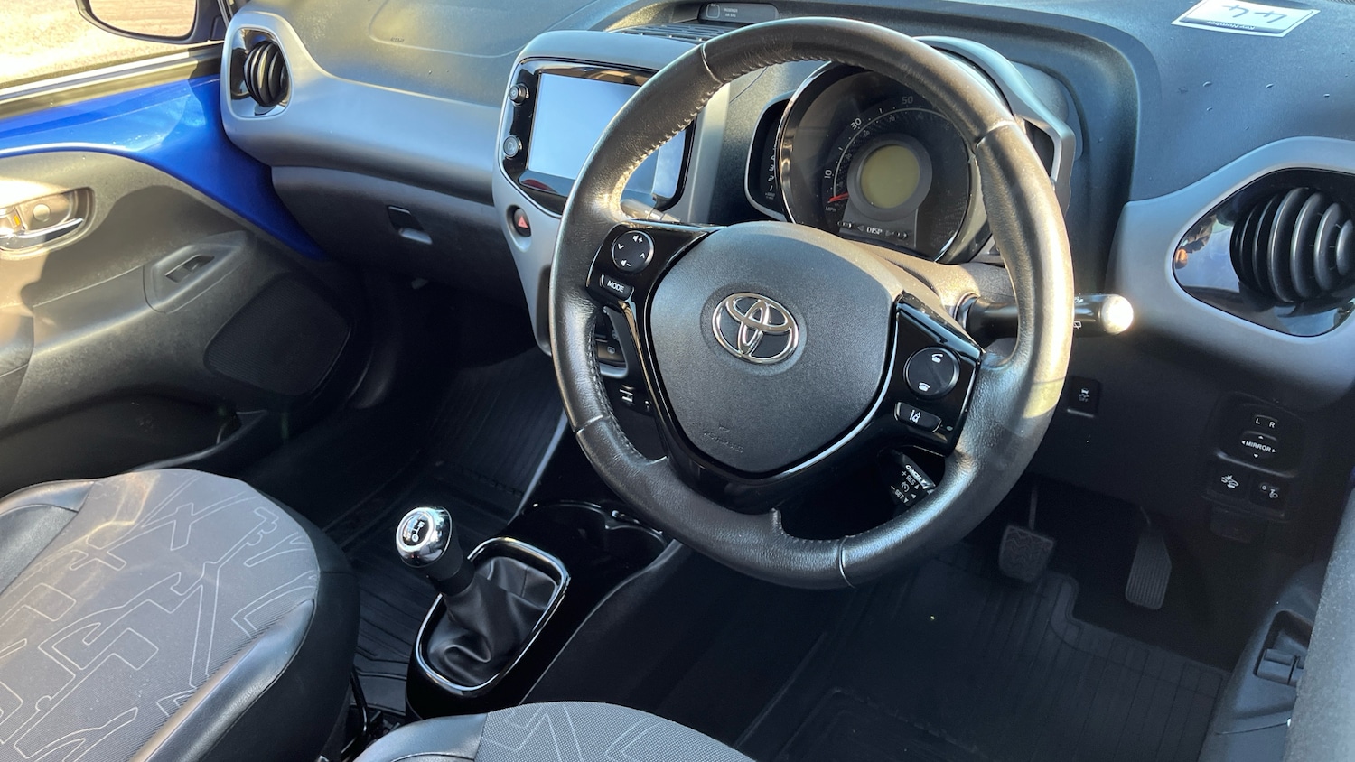 Used Toyota AYGO 2018 for sale - 76891946: Photo 11