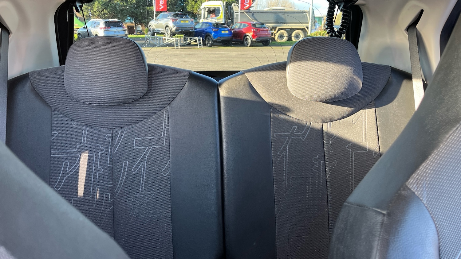 Used Toyota AYGO 2018 for sale - 76891946: Photo 15