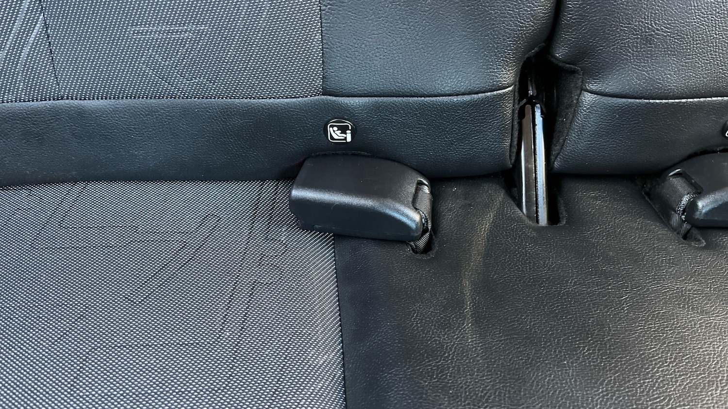 Used Toyota AYGO 2018 for sale - 76891946: Photo 17