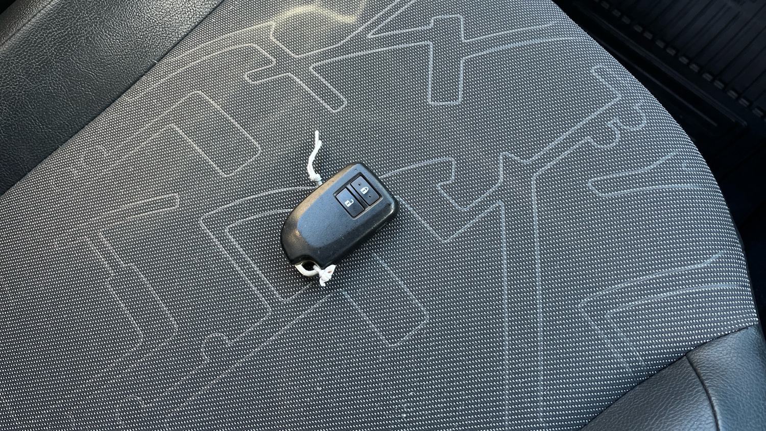 Used Toyota AYGO 2018 for sale - 76891946: Photo 20