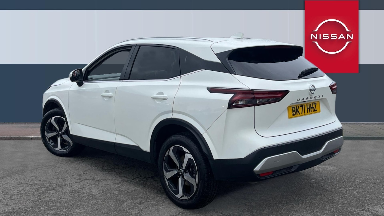 Used Nissan Qashqai 2021 for sale - 76807419: Photo 2