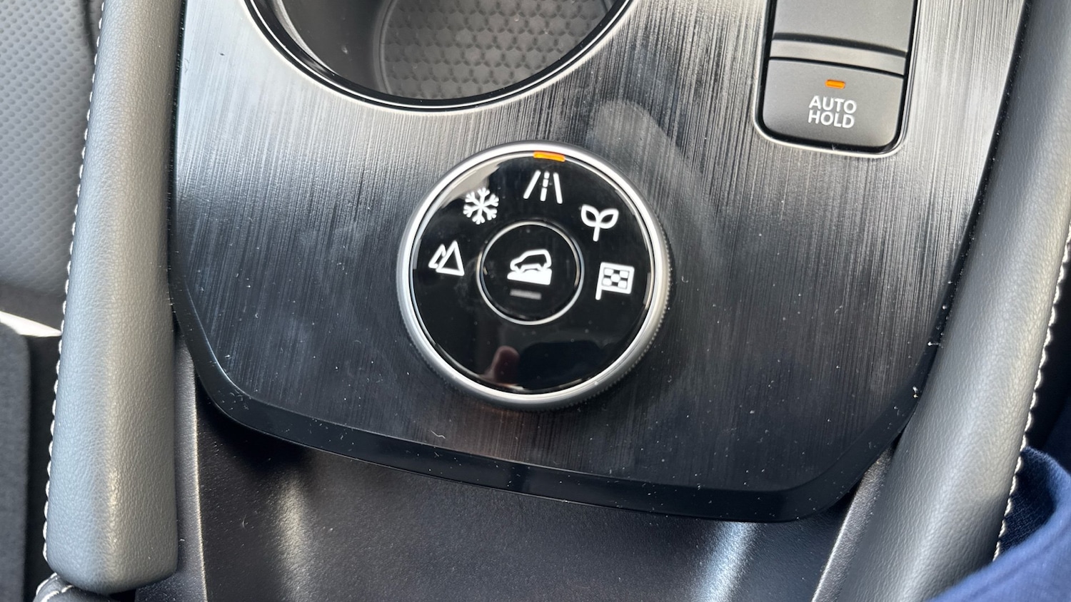 Used Nissan X-Trail 2025 for sale - 77026008: Photo 39