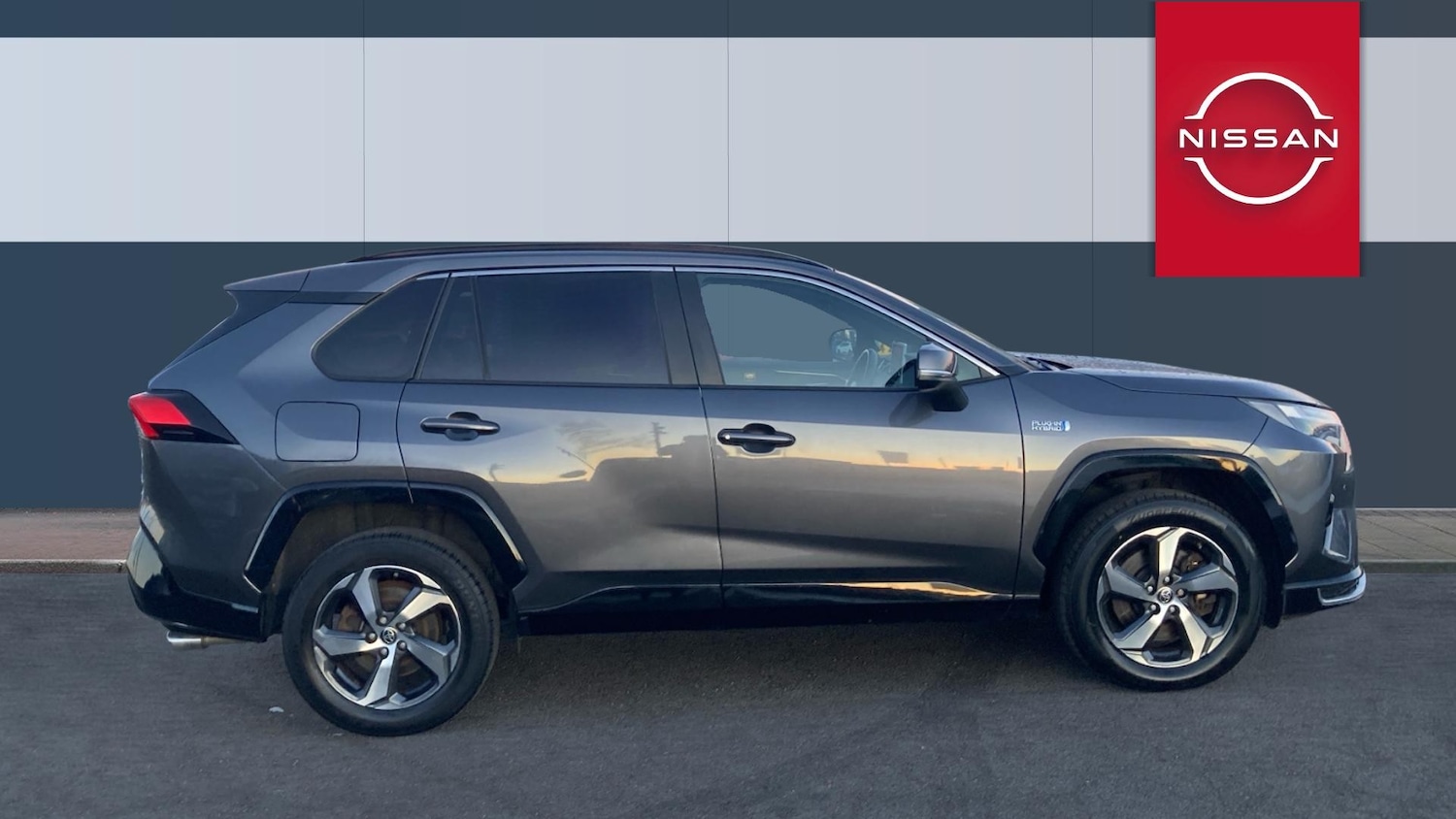 Used Toyota RAV4 2022 for sale - 77260727: Photo 5