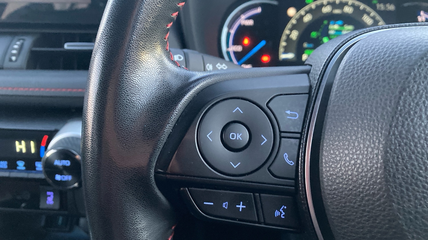 Used Toyota RAV4 2022 for sale - 77094360: Photo 30