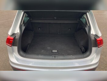 Used Volkswagen Tiguan 2019 for sale - 77462304: Photo