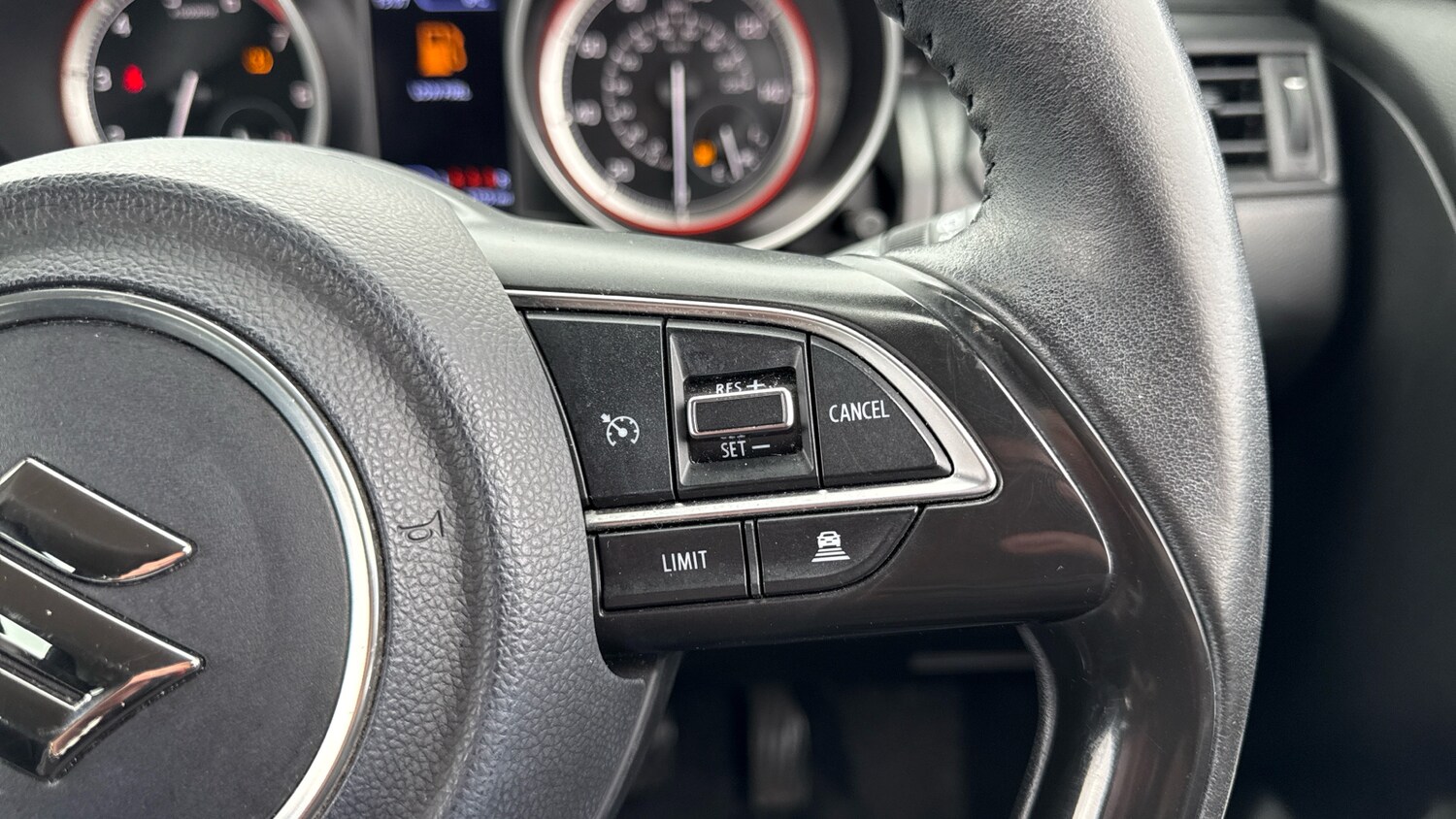 Used Suzuki Swift 2020 for sale - 77591304: Photo 22