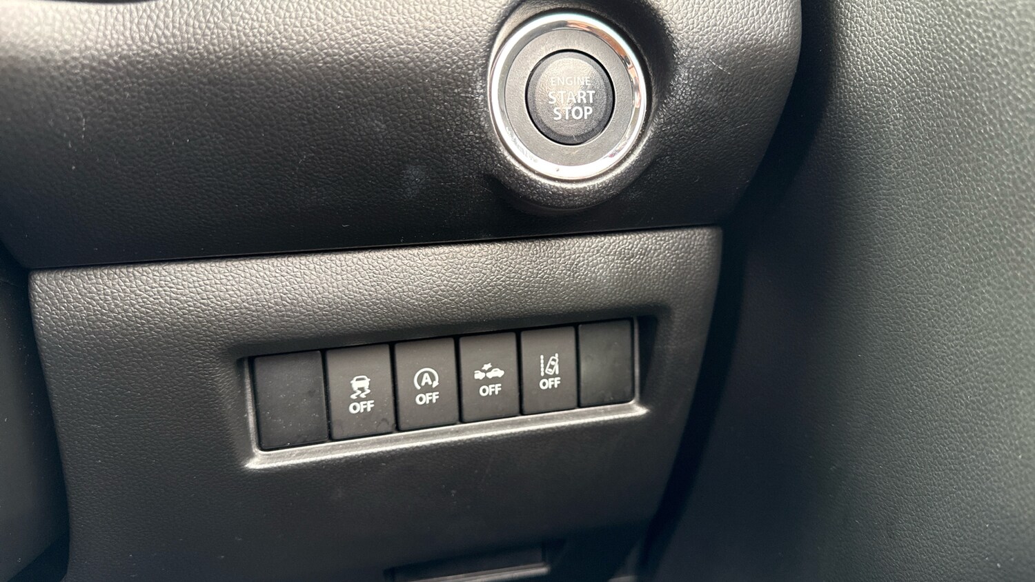 Used Suzuki Swift 2020 for sale - 77591304: Photo 25