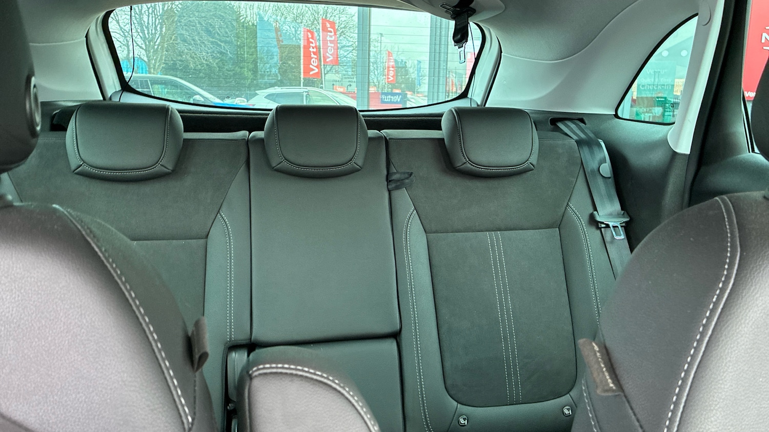 Used Vauxhall Crossland 2023 for sale - 77974440: Photo 15