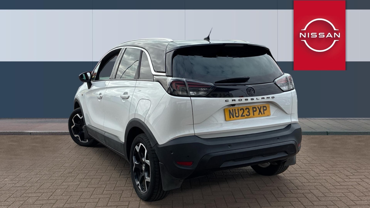 Used Vauxhall Crossland 2023 for sale - 77974440: Photo 2