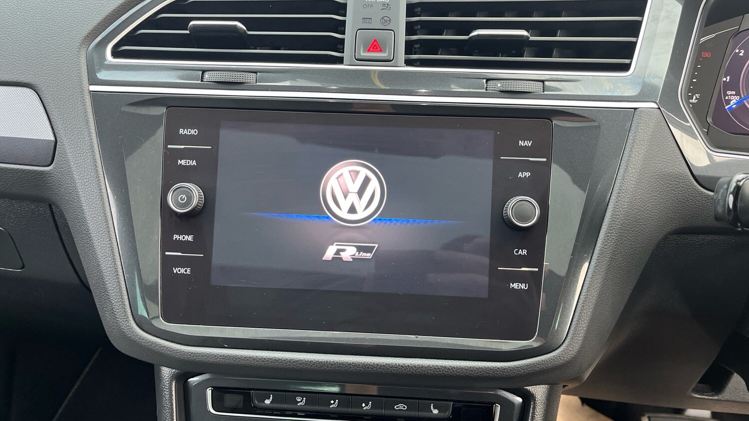 Used Volkswagen Tiguan 2020 for sale - 77487032: Photo 12