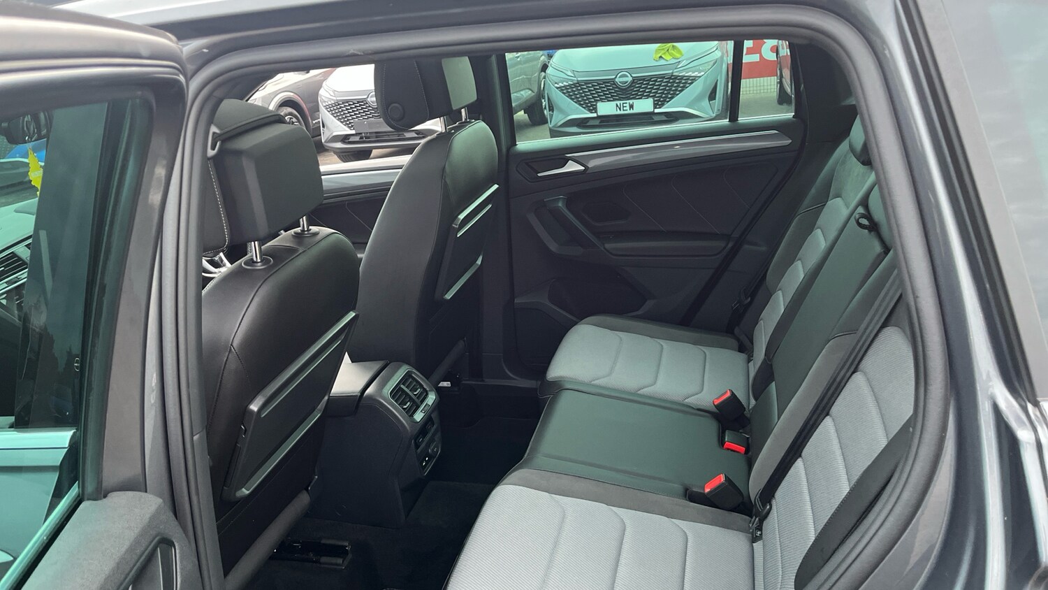 Used Volkswagen Tiguan 2020 for sale - 77487032: Photo 16