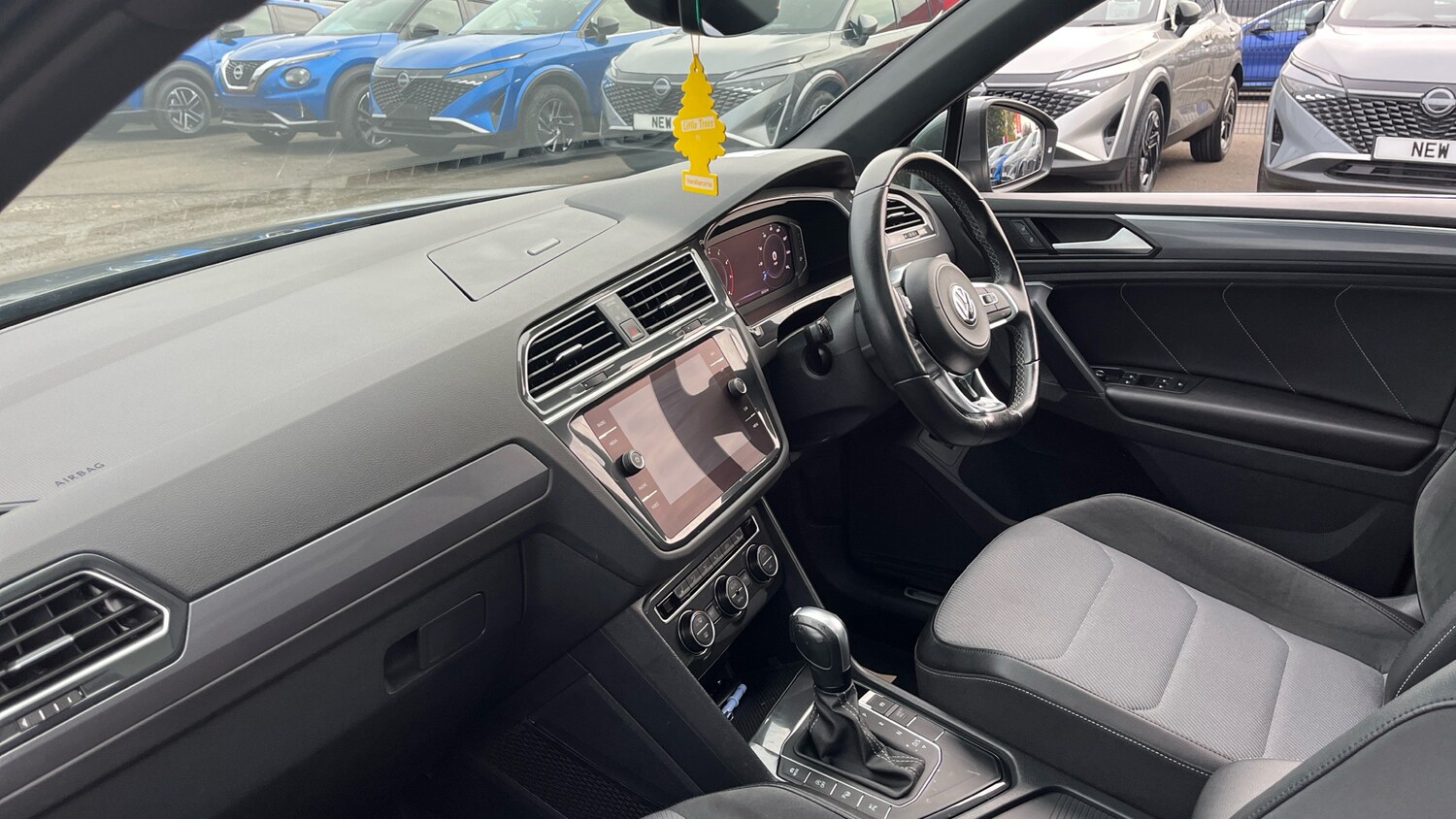 Used Volkswagen Tiguan 2020 for sale - 77487032: Photo 9