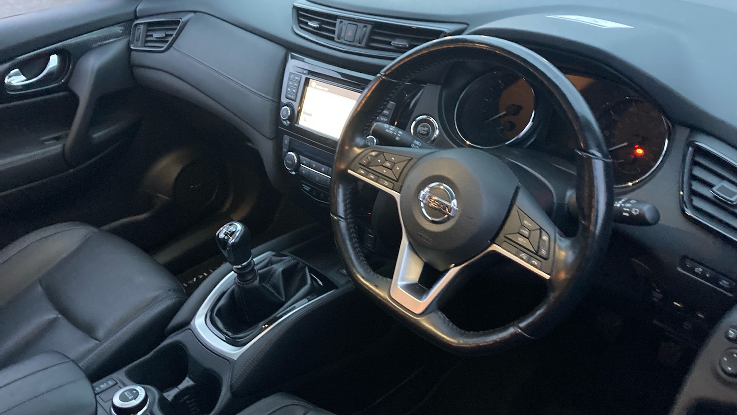 Used Nissan X-Trail 2018 for sale - 76643244: Photo 11