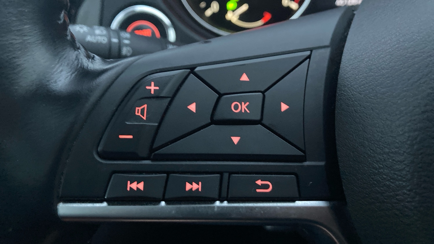 Used Nissan X-Trail 2018 for sale - 76643244: Photo 21