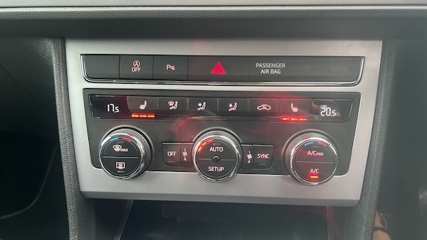 Used SEAT Leon 2019 for sale - 76170993: Photo 23