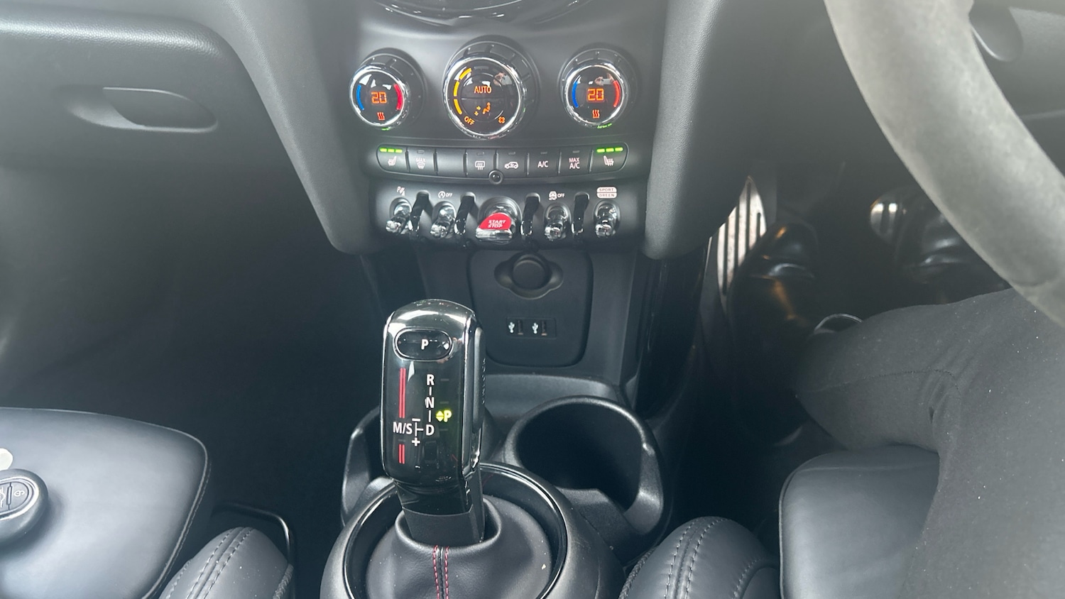 Used MINI Hatch 2020 for sale - 77136122: Photo 13