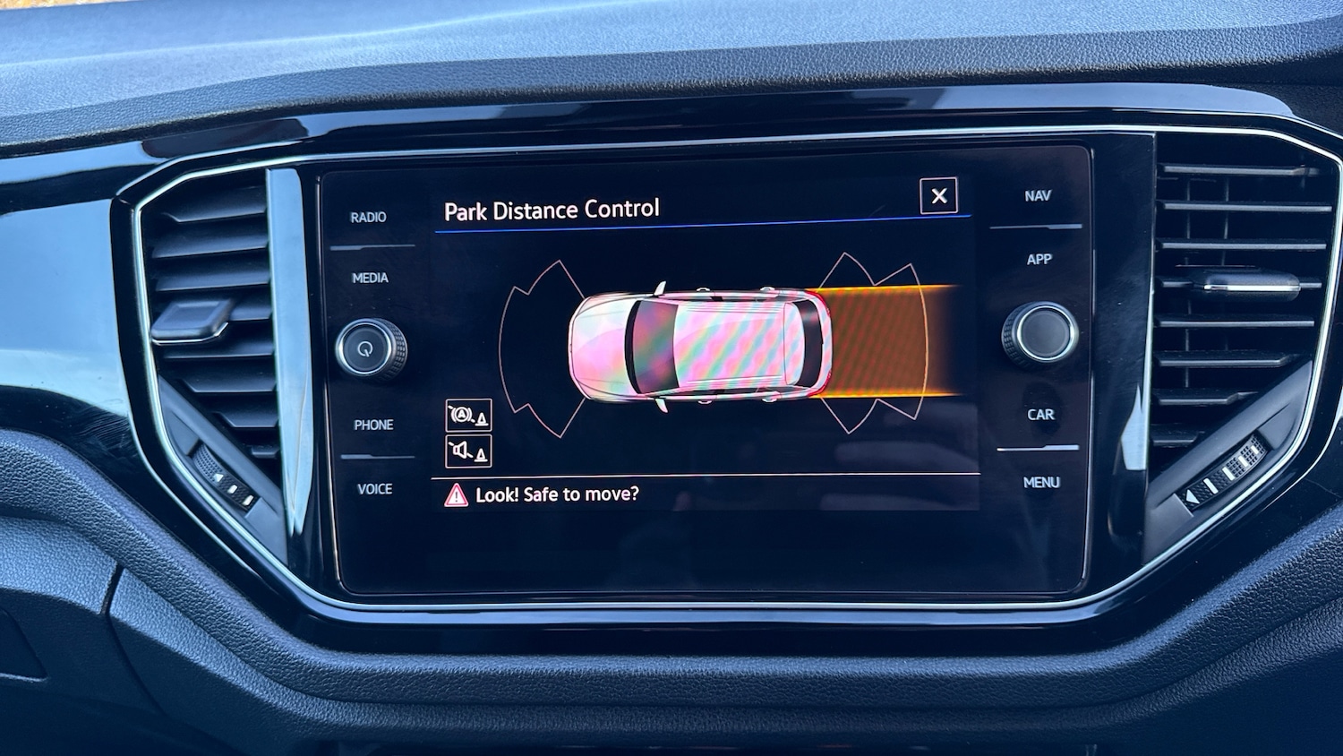 Used Volkswagen T-Roc 2021 for sale - 76983836: Photo 21