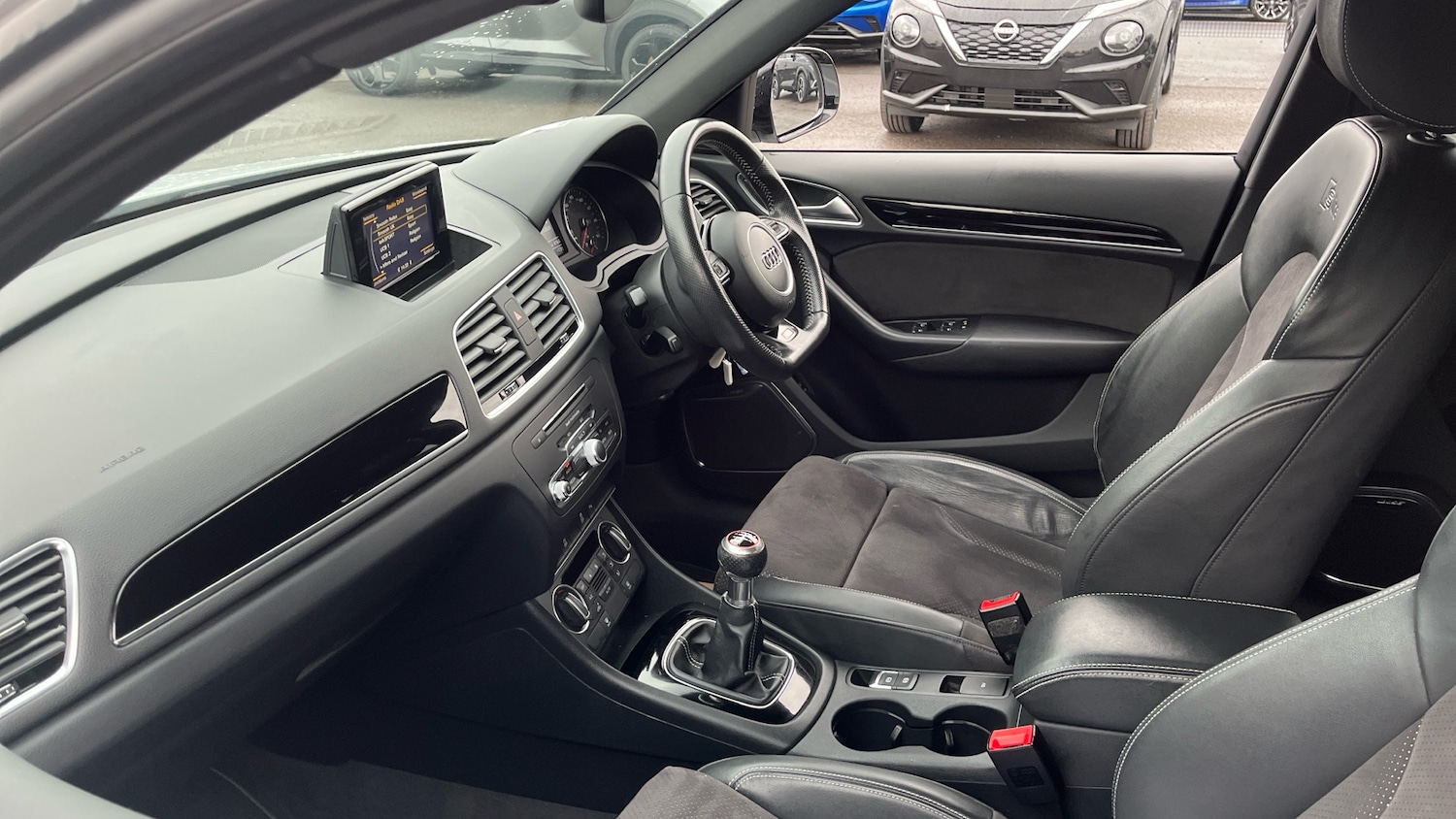 Used Audi Q3 2018 for sale - 77997449: Photo 9