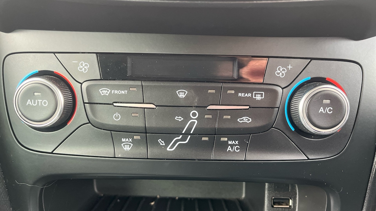 Used Ford Focus 2016 for sale - 76969654: Photo 21