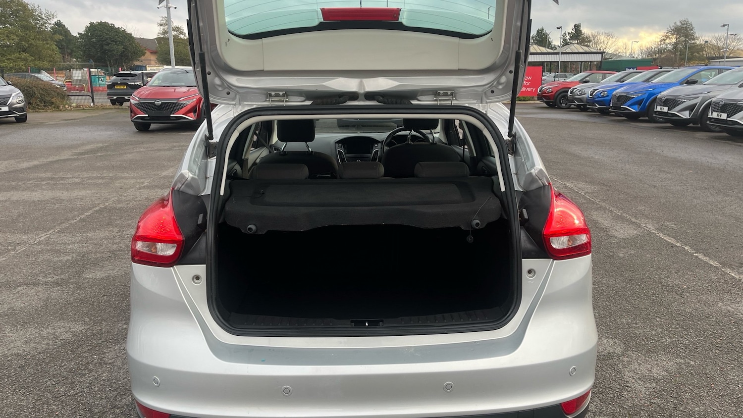 Used Ford Focus 2016 for sale - 76969654: Photo 4