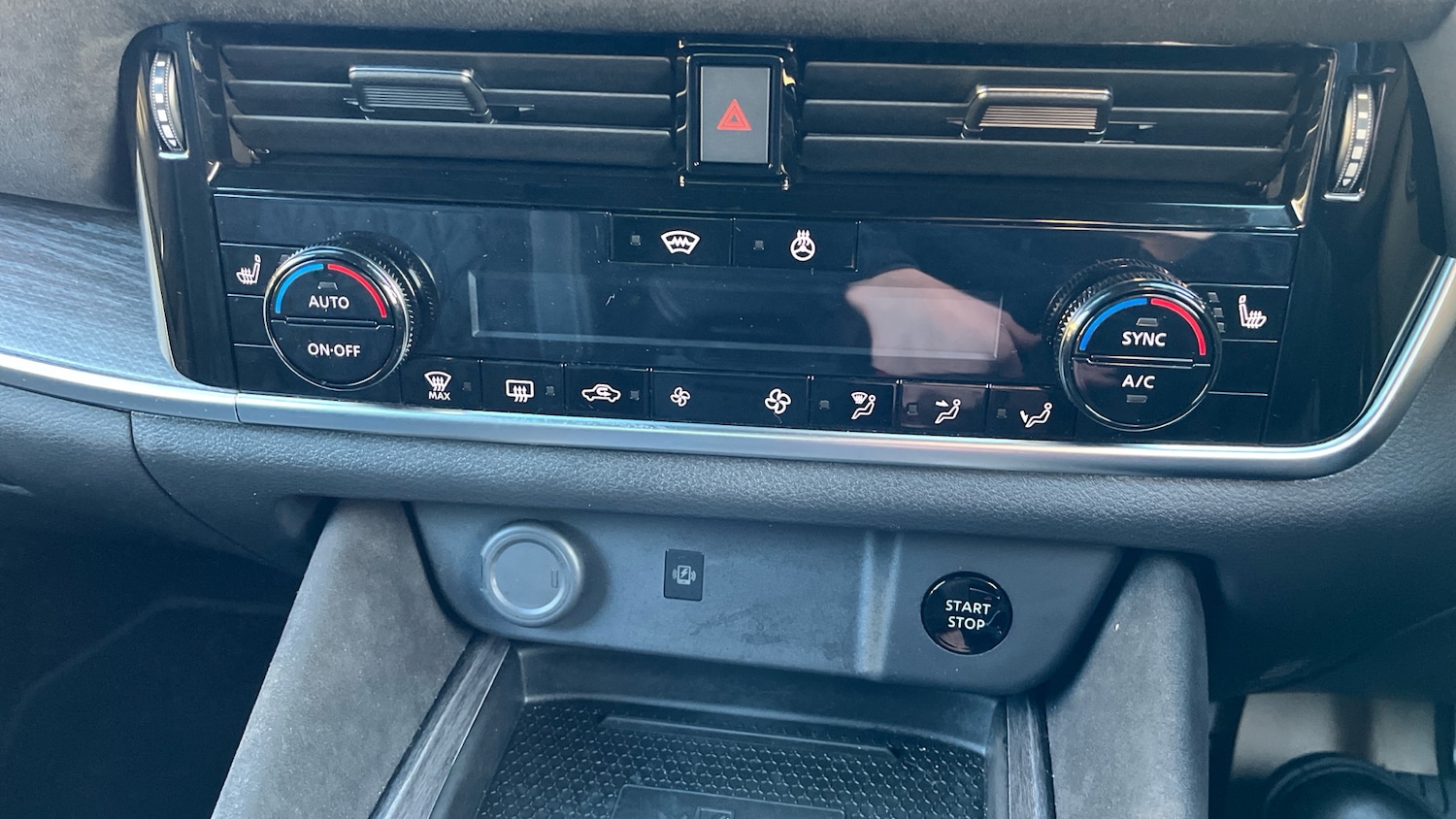 Used Nissan Qashqai 2024 for sale - 77001782: Photo 21