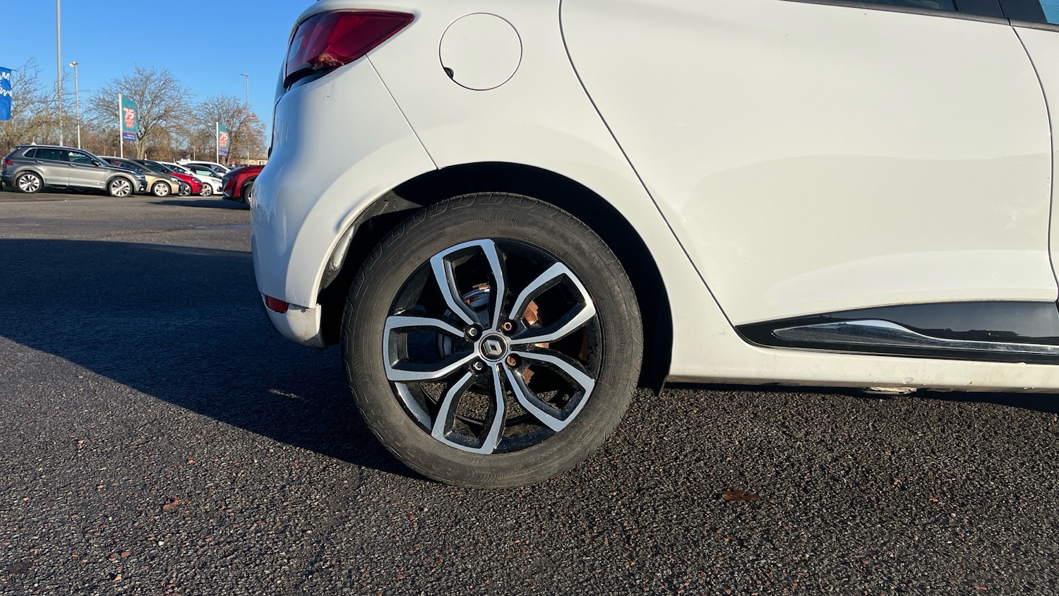 Used Renault Clio 2019 for sale - 76980734: Photo 7