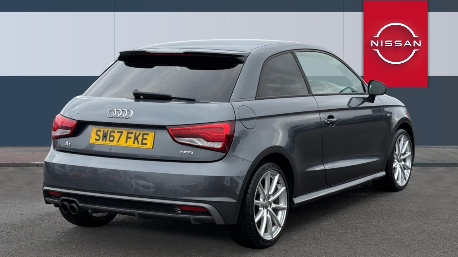 Used Audi A1 2017 for sale - 77555211: Photo 2