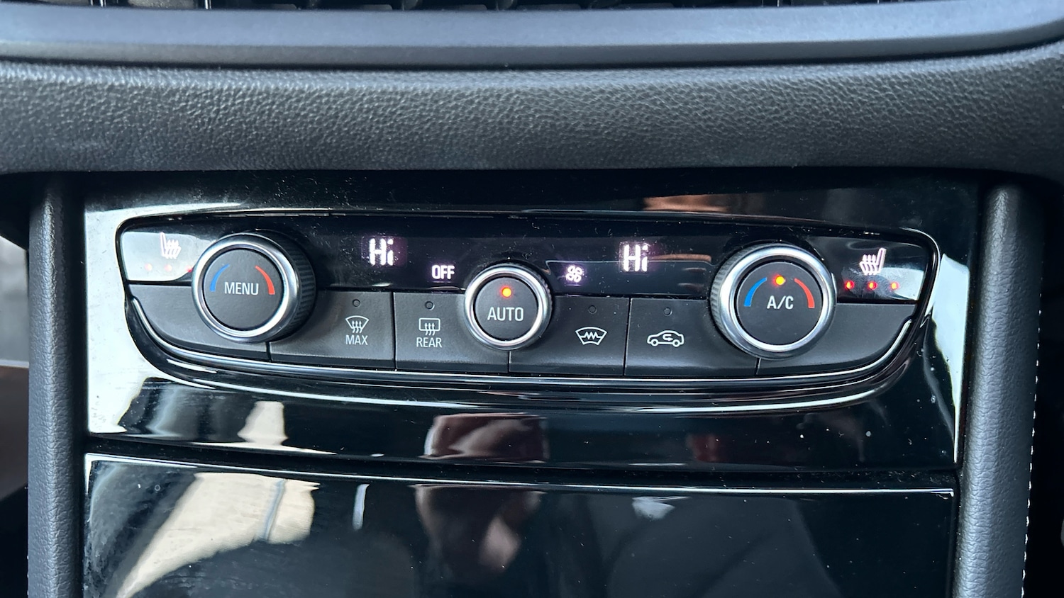 Used Vauxhall Grandland 2024 for sale - 77062039: Photo 20