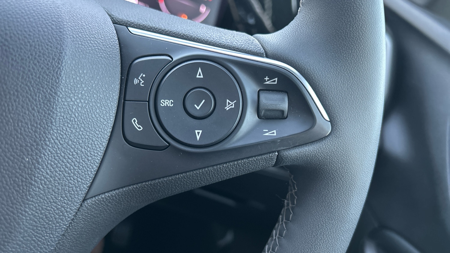 Used Vauxhall Grandland 2024 for sale - 77062039: Photo 25