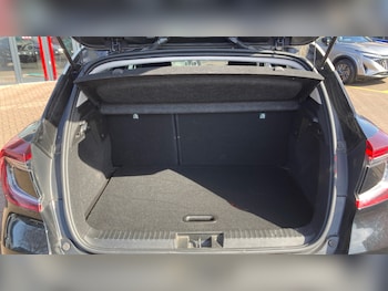 Used Renault Captur 2019 for sale - 78166082: Photo