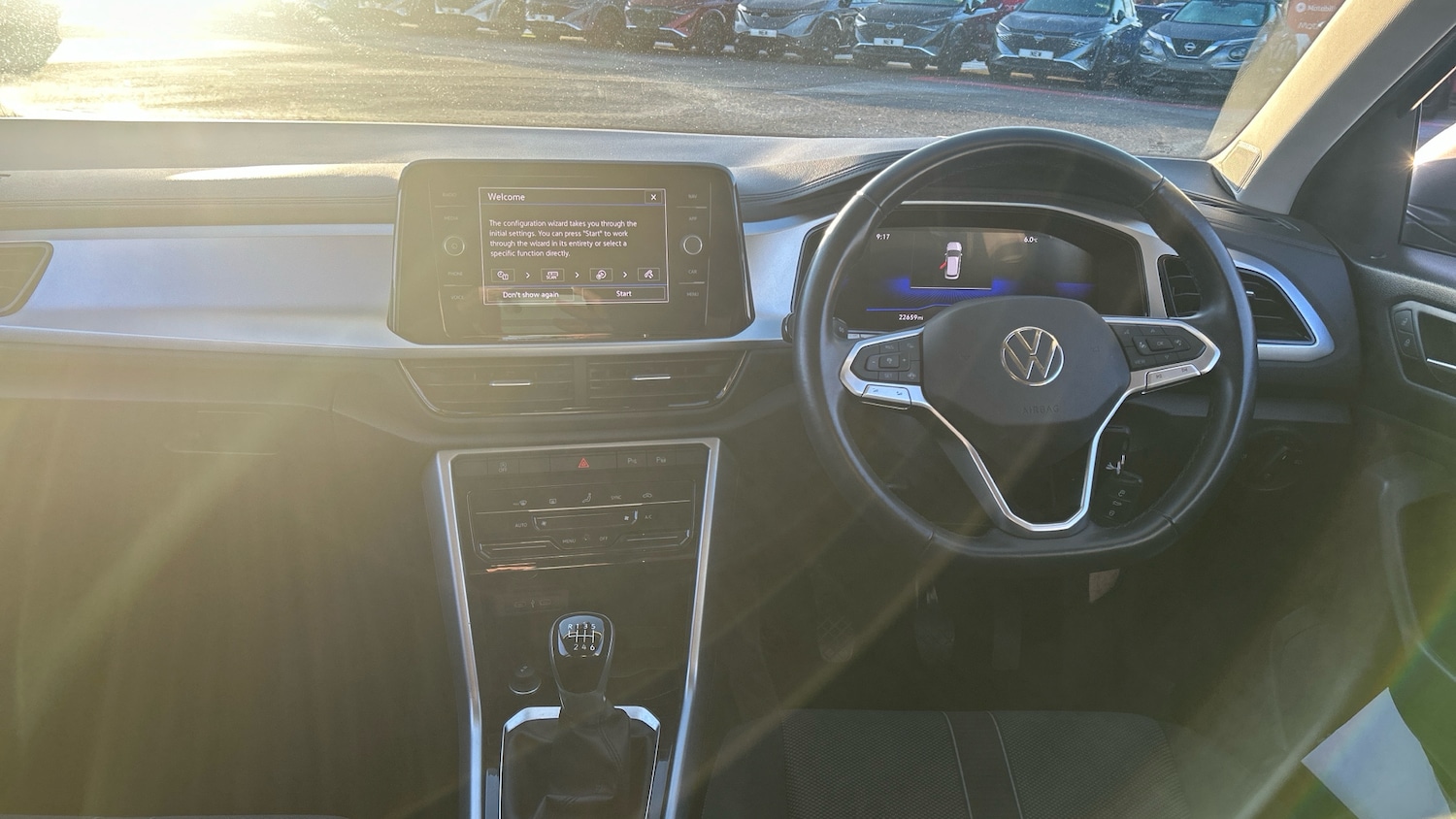 Used Volkswagen T-Roc 2023 for sale - 76895219: Photo 10