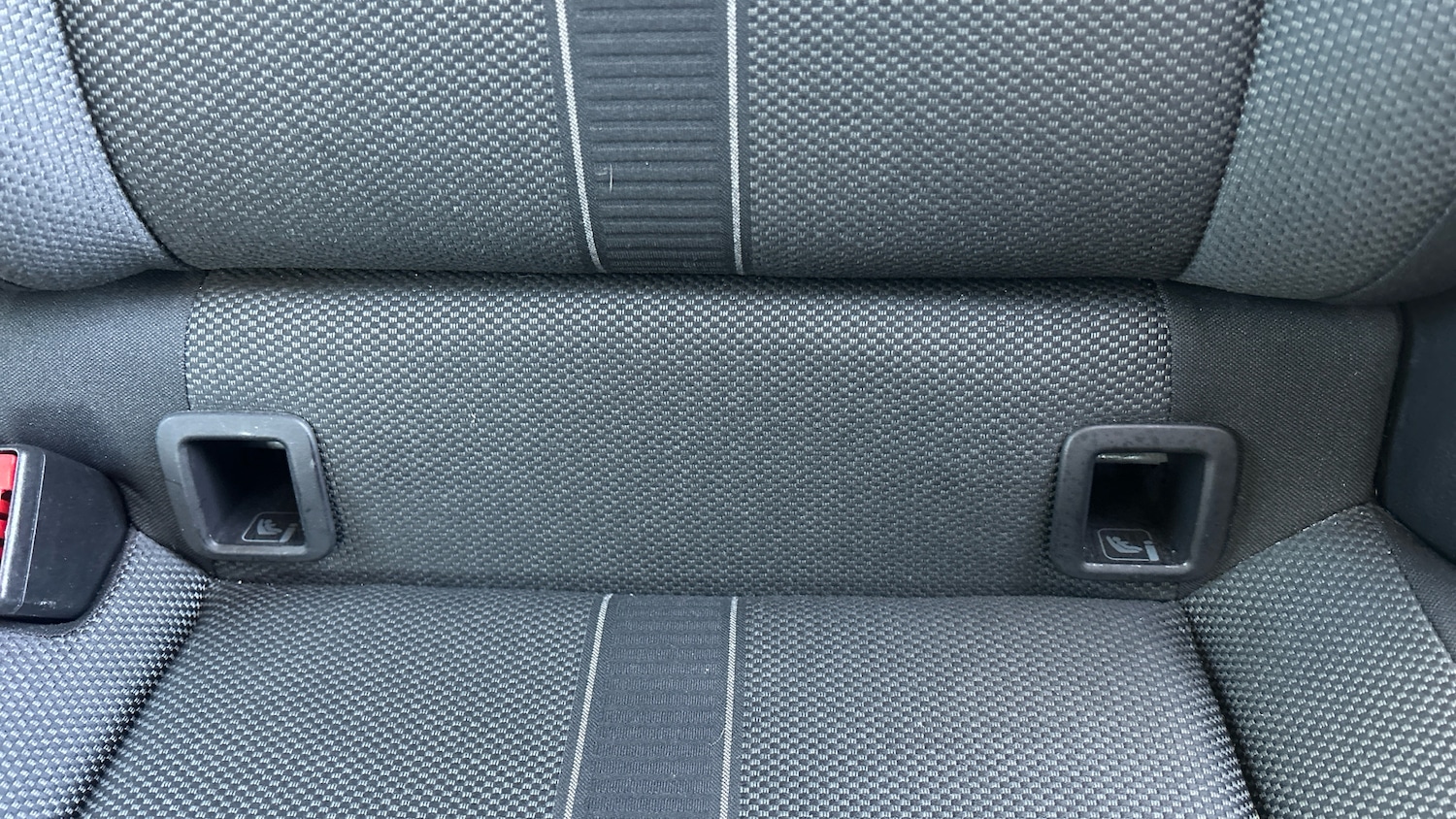 Used Volkswagen T-Roc 2023 for sale - 76895219: Photo 17