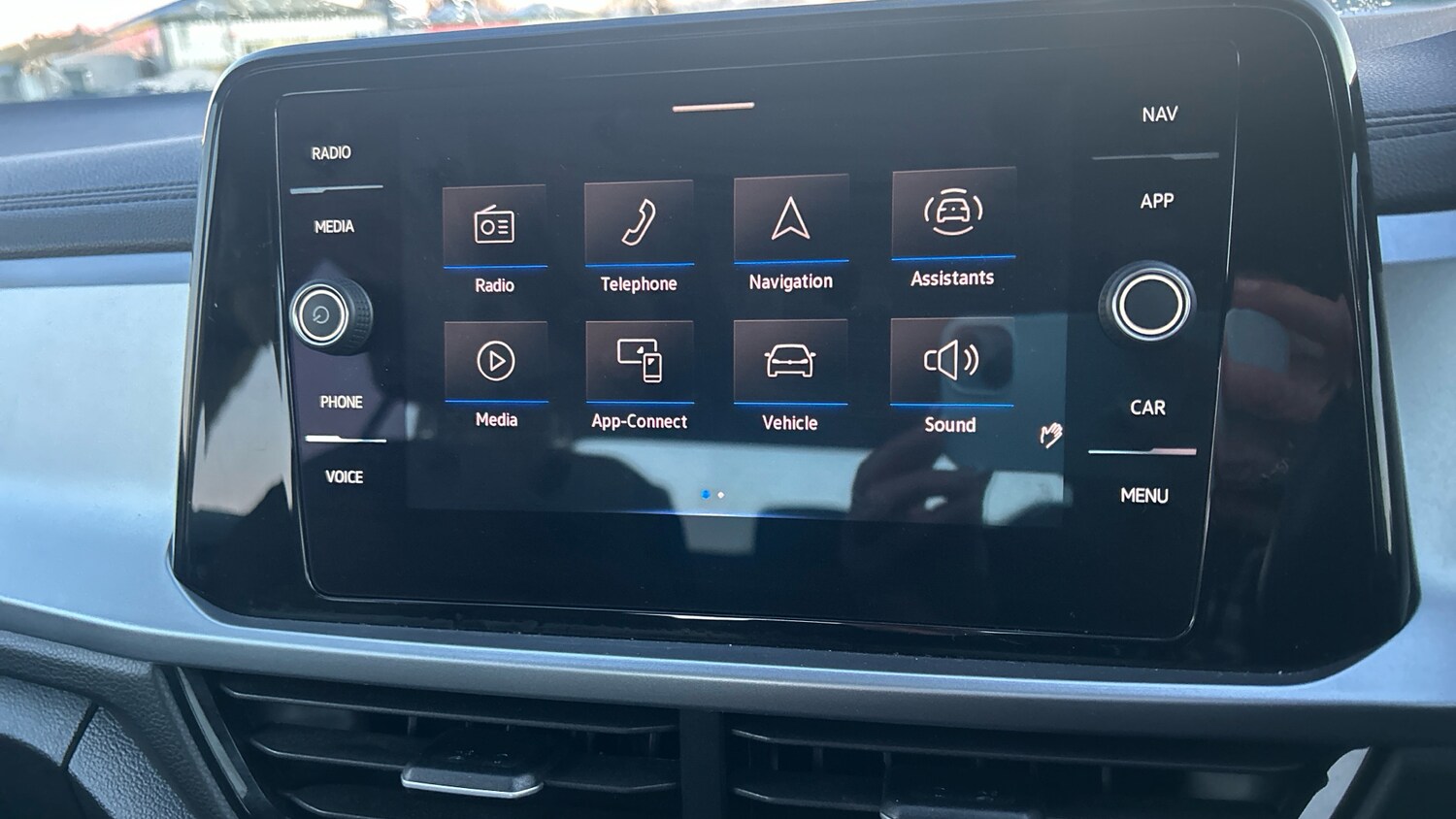 Used Volkswagen T-Roc 2023 for sale - 76895219: Photo 32