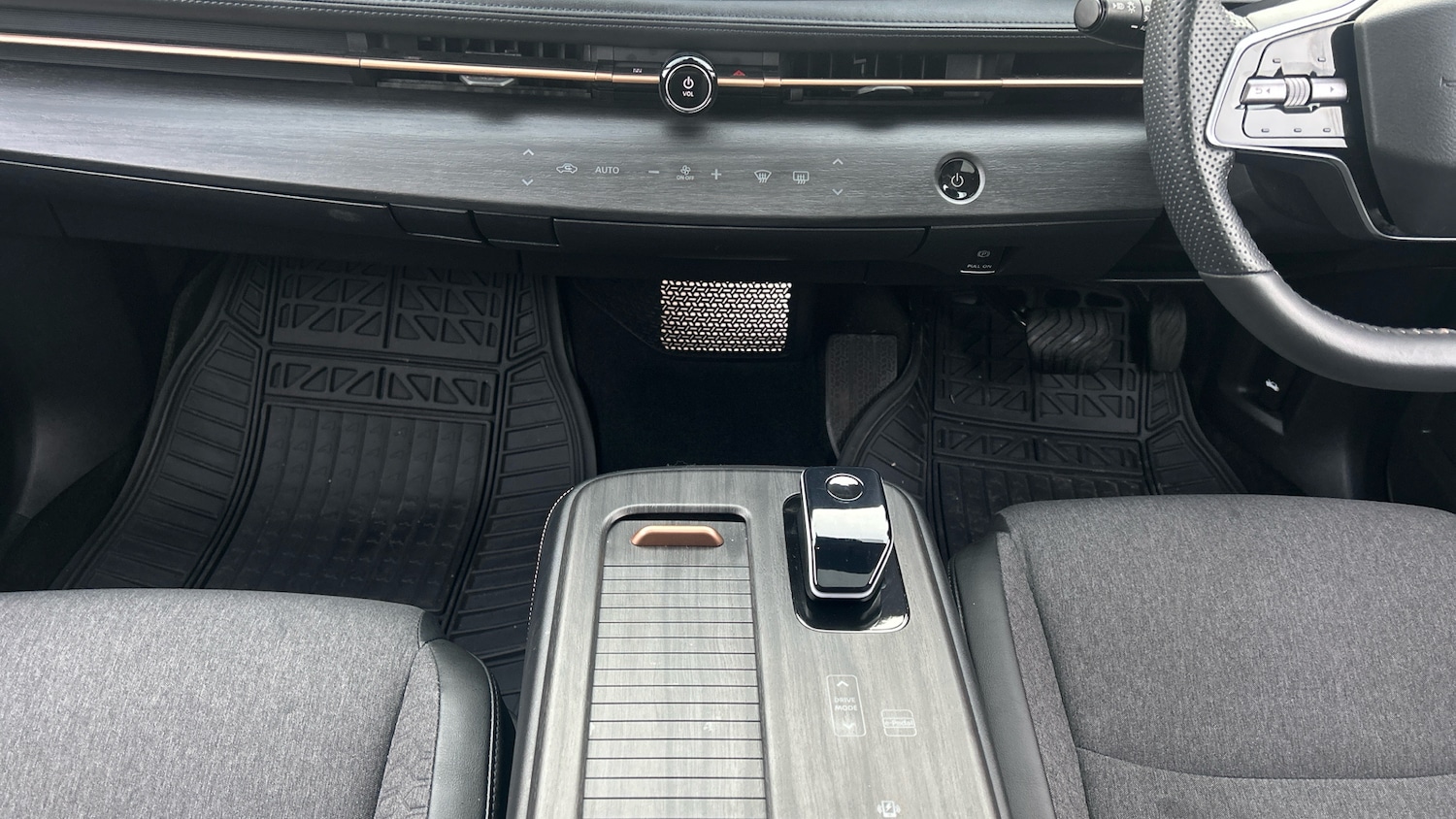 Used Nissan ARIYA 2022 for sale - 77271271: Photo 13