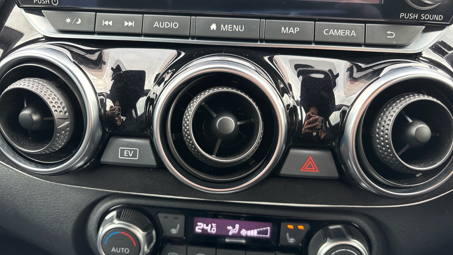 Used Nissan Juke 2022 for sale - 76082339: Photo 26
