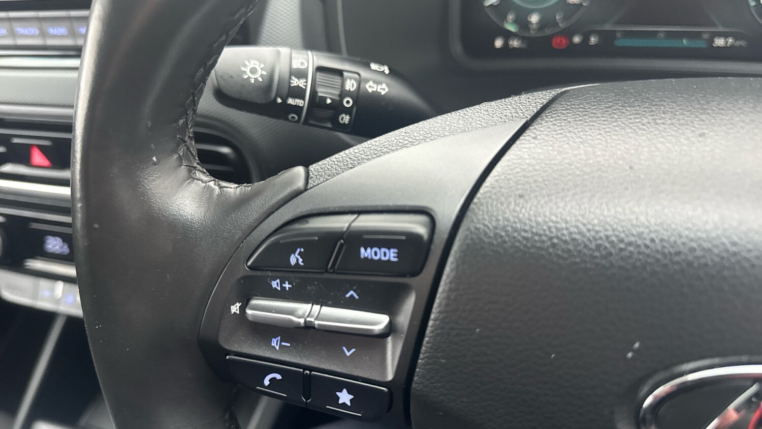 Used Hyundai KONA 2021 for sale - 77591302: Photo 24