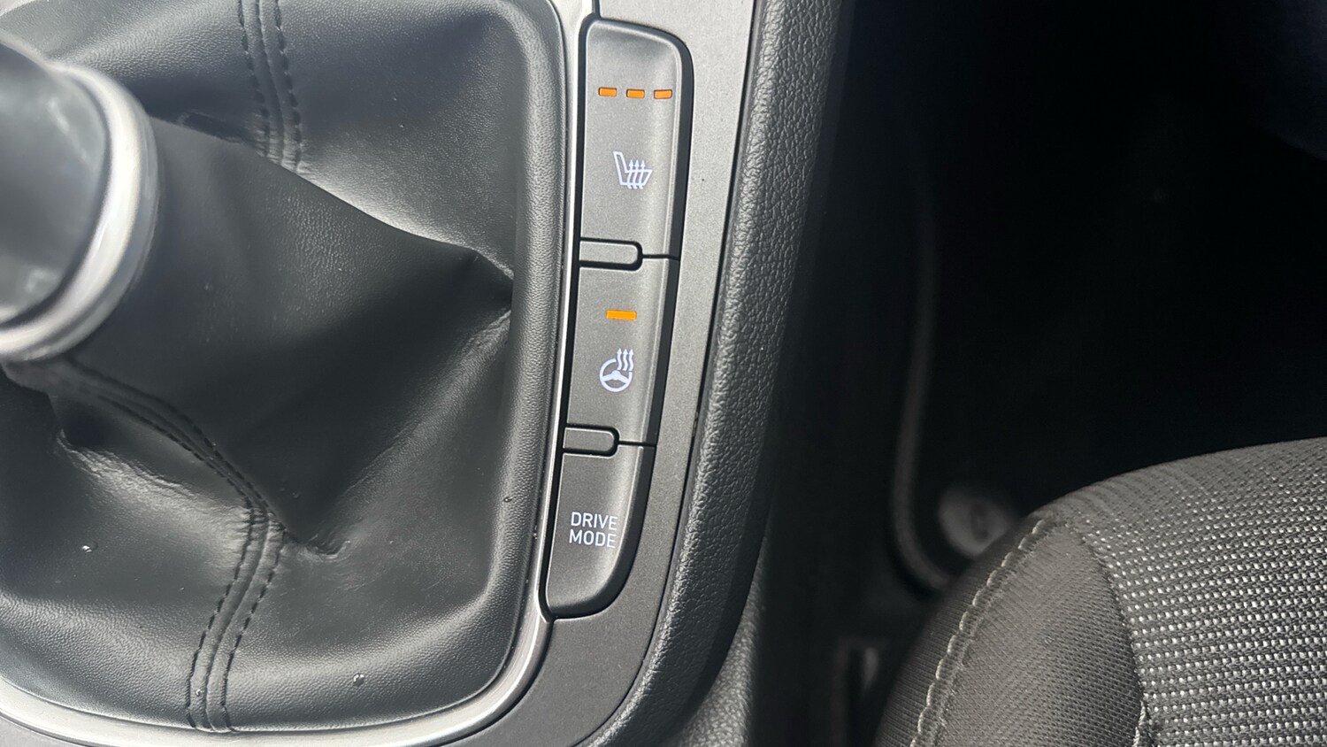 Used Hyundai KONA 2021 for sale - 77591302: Photo 29