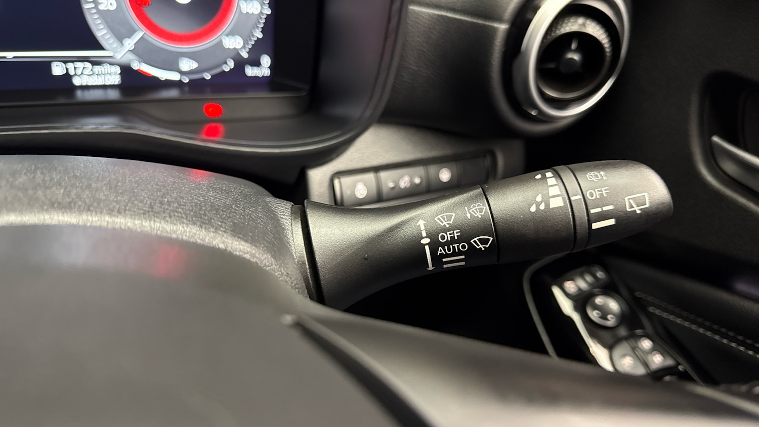 Used Nissan Juke 2025 for sale - 77420900: Photo 22