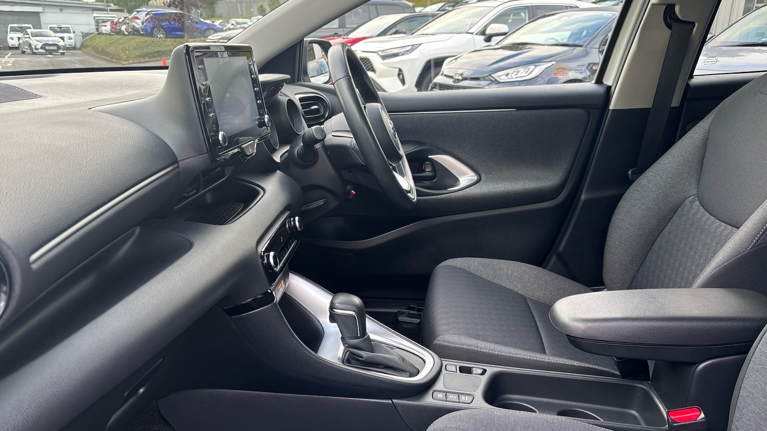 Used Toyota Yaris 2022 for sale - 76959769: Photo 10