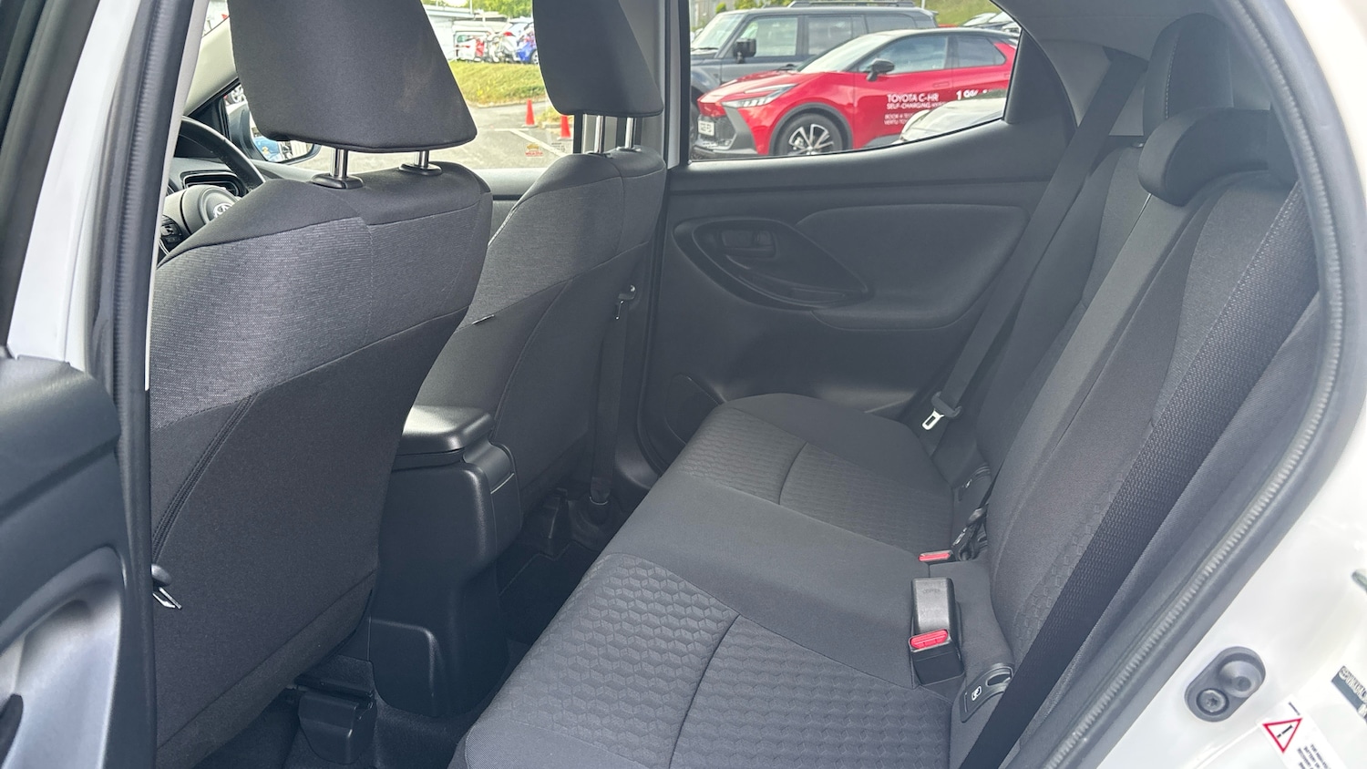 Used Toyota Yaris 2022 for sale - 76959769: Photo 13