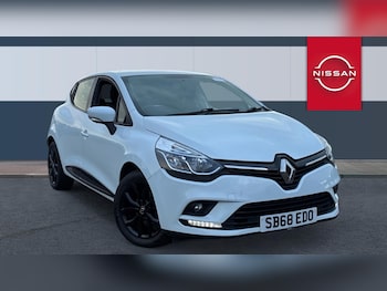 Used Renault Clio 2018 for sale - 77759132: Photo