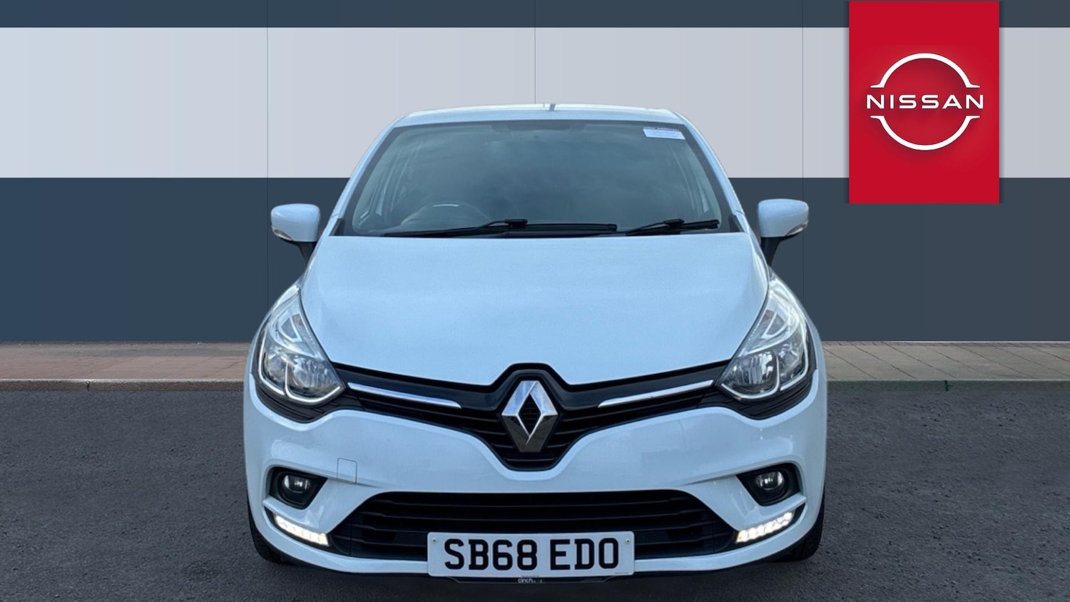 Used Renault Clio 2018 for sale - 77759132: Photo 3