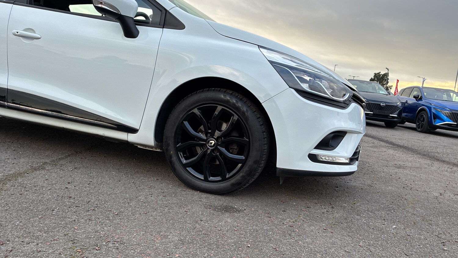 Used Renault Clio 2018 for sale - 77759132: Photo 7