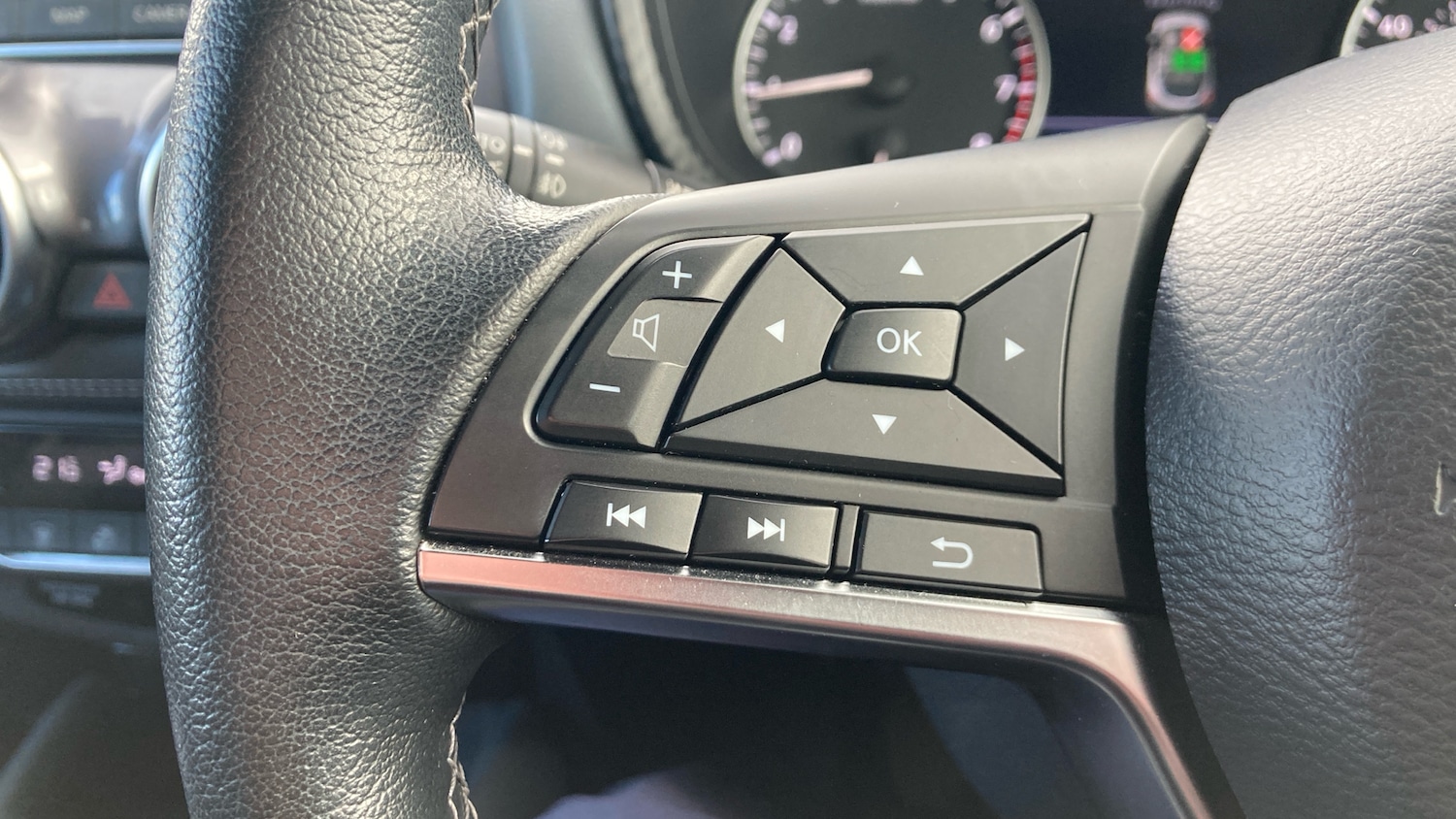 Used Nissan Juke 2022 for sale - 77918490: Photo 31