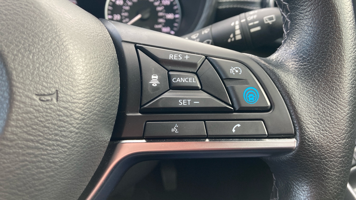 Used Nissan Juke 2022 for sale - 77918490: Photo 32