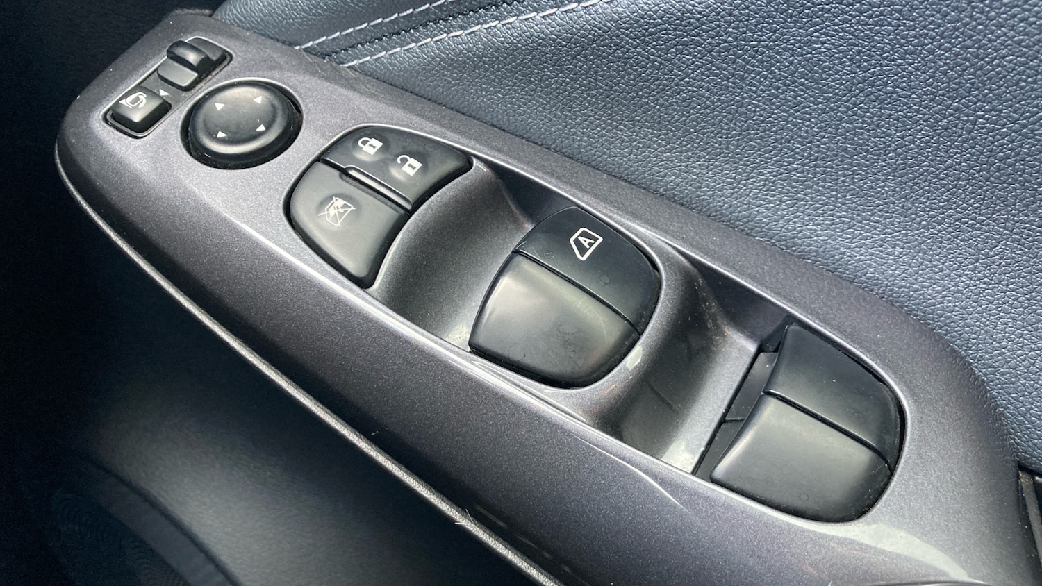 Used Nissan Juke 2022 for sale - 77918490: Photo 33