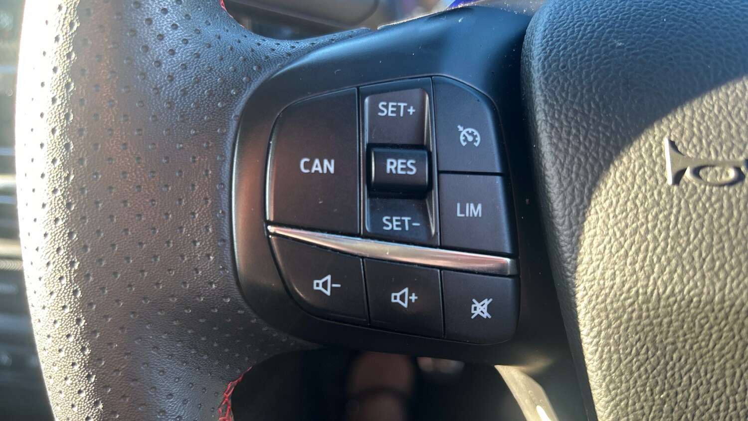 Used Ford Focus 2022 for sale - 76064899: Photo 23