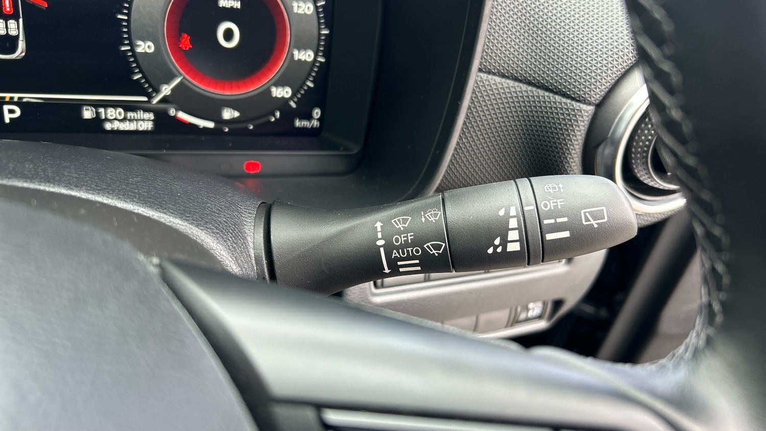 Used Nissan Juke 2024 for sale - 76694139: Photo 23