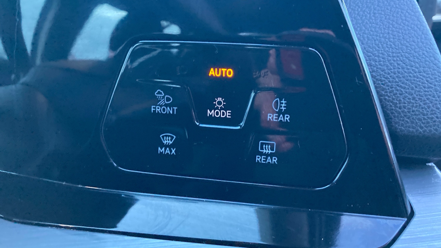 Used Volkswagen Golf 2020 for sale - 76862246: Photo 28