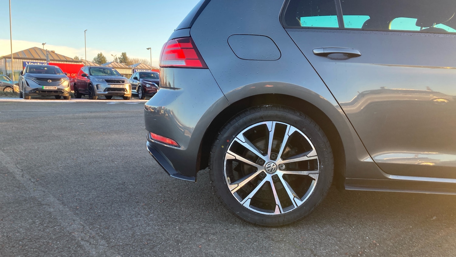 Used Volkswagen Golf 2019 for sale - 77114099: Photo 7